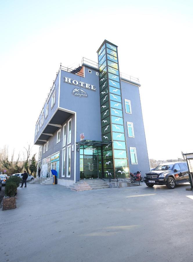 Hotel Tolia Kutaisi Exterior foto